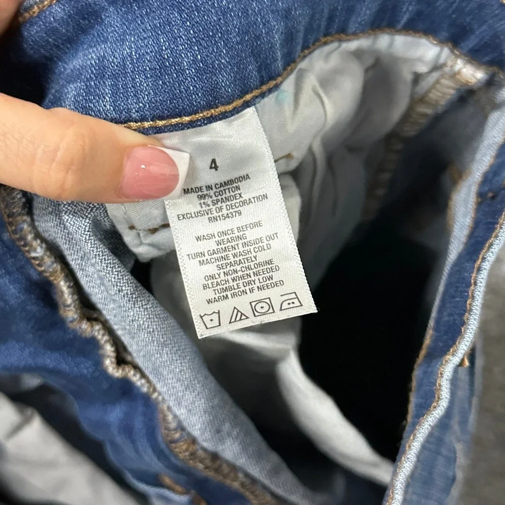 Aeropostale Skirt Womens Size 4 Blue Distressed Raw Hem Denim Mini Casual Jean